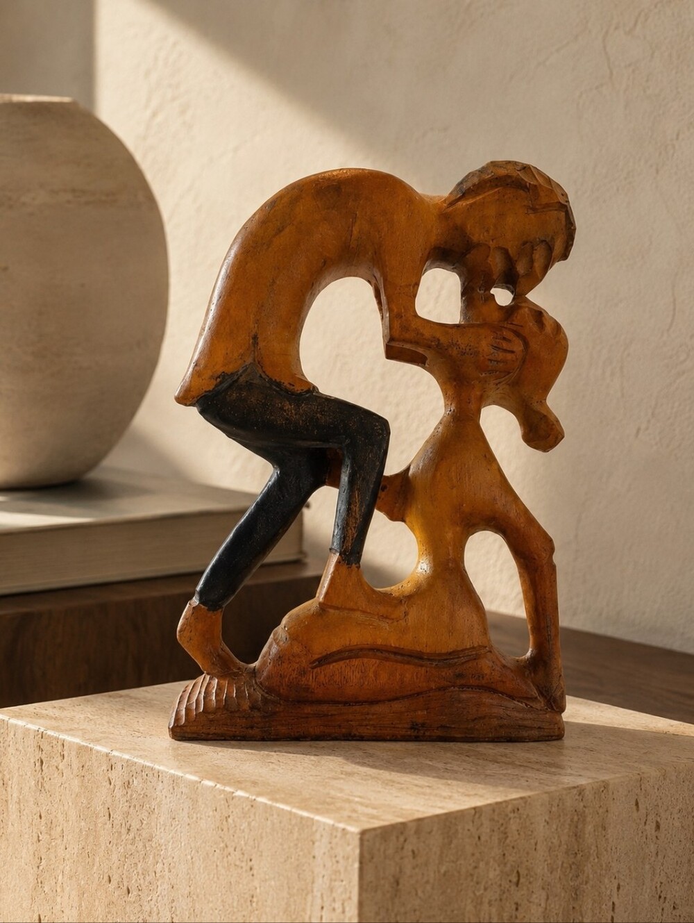 Vintage Hand Carved Primitive Folk Art Kissing Lovers Wood Sculpture 12"